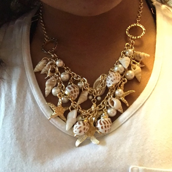 🐚🌸Lilly Pulitzer shell necklaces! 🌸🐚 - Picture 3 of 5